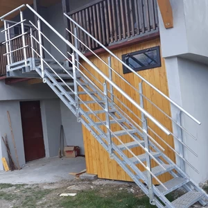 Kültéri lépcsők kedvező áron